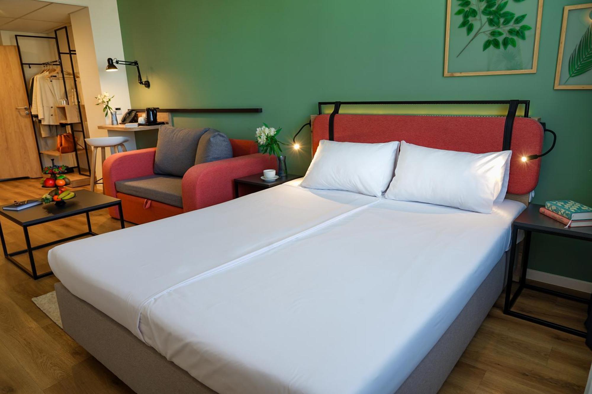 Convictus Hotell 4*